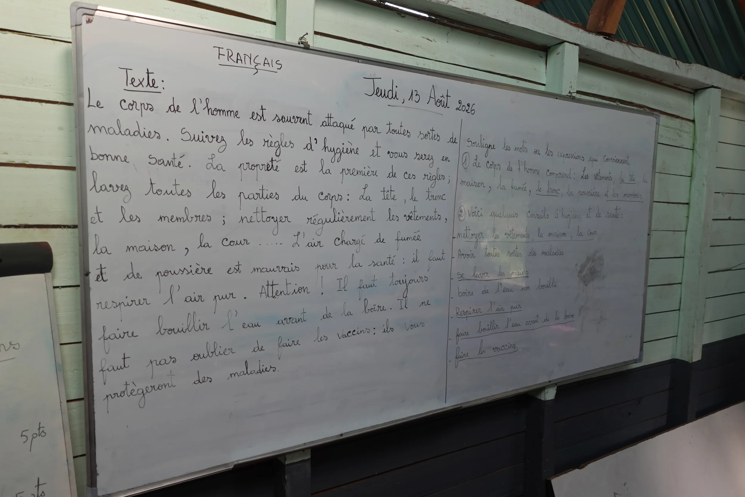 Whiteboard with a French lesson at a school in Fort Dauphin